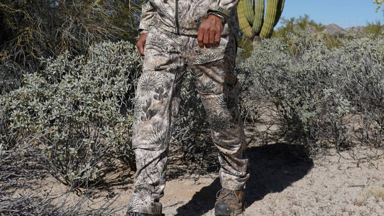 mens pants worn hunting with camo the Guia Grande GameGuard Pants