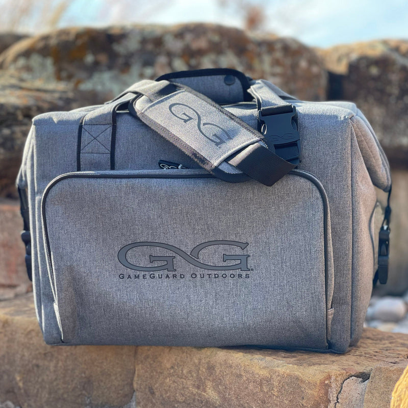 Cargue la imagen en el visor de la galería, GunMetal Cooler Bag - GameGuard
