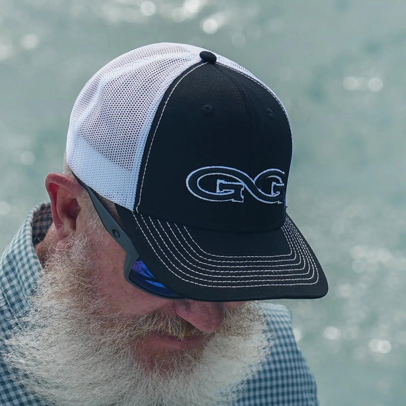 Cargue la imagen en el visor de la galería, Caviar Cap | White MeshBack - GameGuard
